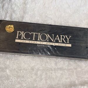 Pictionary First Edition Board Game SEALED 1985